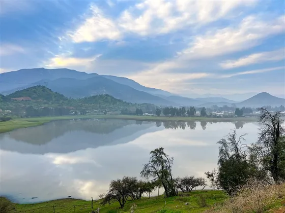 Terreno 5.000 M2 En Venta Cuesta Chada, Vista A Laguna Chada