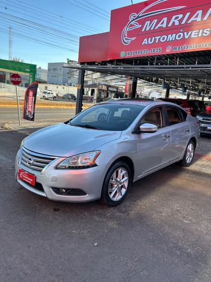 Nissan Sentra 2.0 Sl Unique Flex Aut. 4p