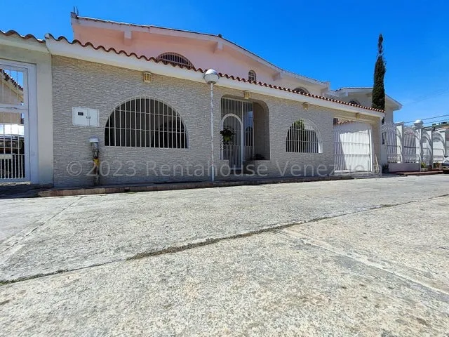 Chm12 Casa En Venta San Homero 25-15275