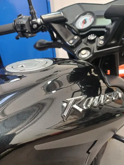Bajaj Rouser 125