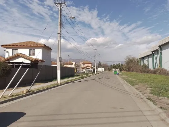 Casa En Venta De 3 Dorm. En San Esteban