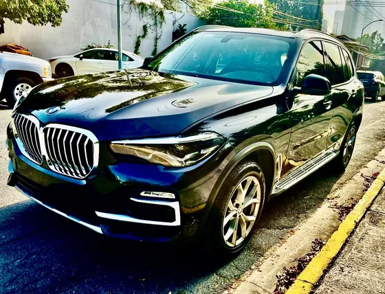 Bmw X5 3.0l Xdrive40i At Twinpower Turbo 340hp