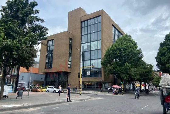 Oportunidad De Inversión Venta De Oficina En Edificio Nueve 5 - Bogotá (11760).