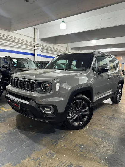 Jeep Renegade 1.3 Serie-s At6