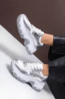 Nike factory la plata promociones hotsell