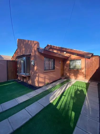Arriendo Amplia Casa Sector Las Acacias El Portal En Ovalle