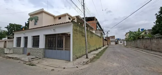 Beraca 021 Casa En Venta Urb. Privada La Florida La Morita Ii, Aragua