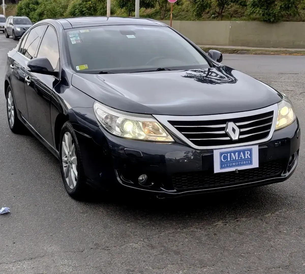 Renault Latitude 3.5 V6 CVT Privilege