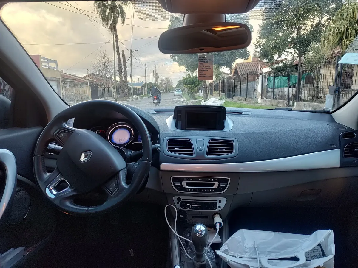 Renault Fluence 2.0 Privilege Mt525443095741091845