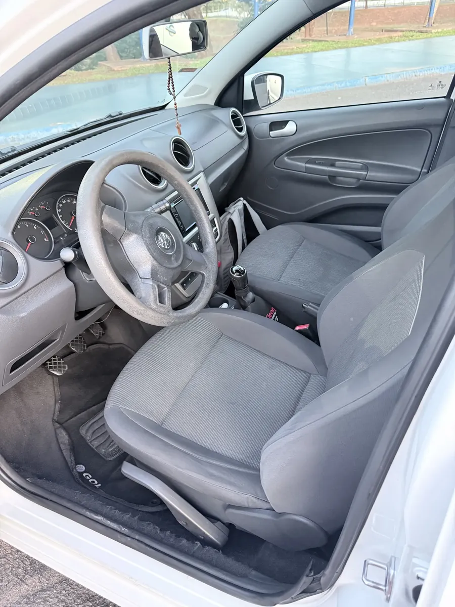 Volkswagen Gol 2014 1.0 Tretotal Flex 5p — foto 9