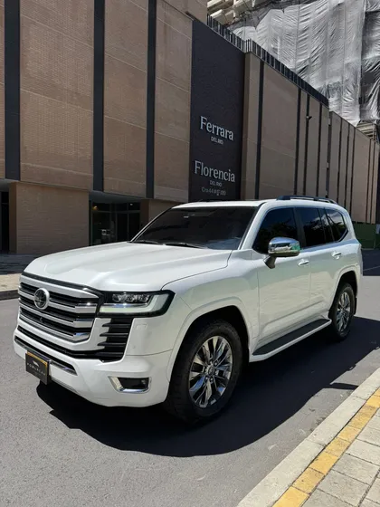 Toyota Land Cruiser 3.5 V6 Zx L300