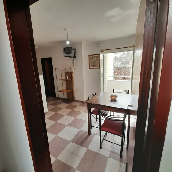Depto De Un Dormitorio Temporario Amoblado, En Gral Paz, Córdoba 