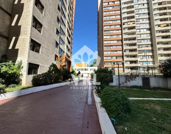 ¡¡ Departamento Familiar En Excelente Ubicación !!