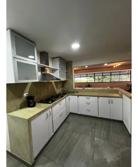 Apartamento En Alquiler Chuao Las Mercedes