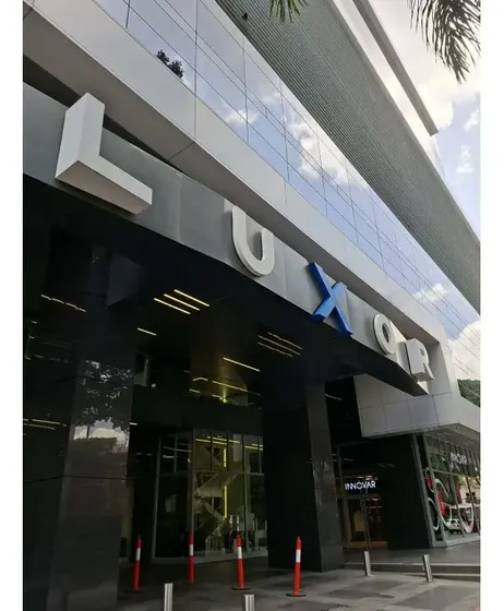 Oficina En Ventas En Las Mercedes 400m2