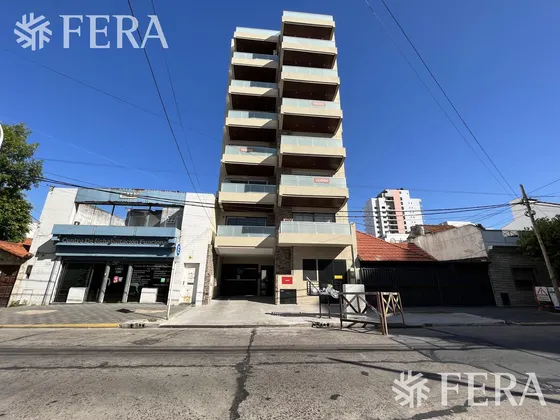 Venta De Departamento De 2 Ambientes Con Balcón En Wilde