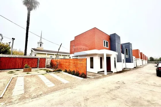 Casa En Venta 3d, 3 B, E , Peñaflor