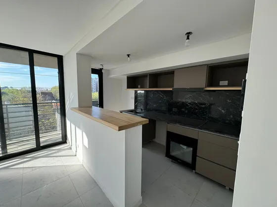 Venta Dpto 2amb Cochera Cub Balcon Ituzaingó Nte