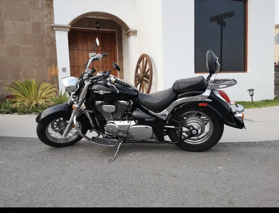 Suzuki Boulevard C50 2013, Con Equipamiento Suzuki Original