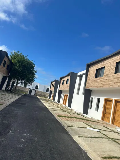 Townhouses En Venta En White Sands, Punta Cana