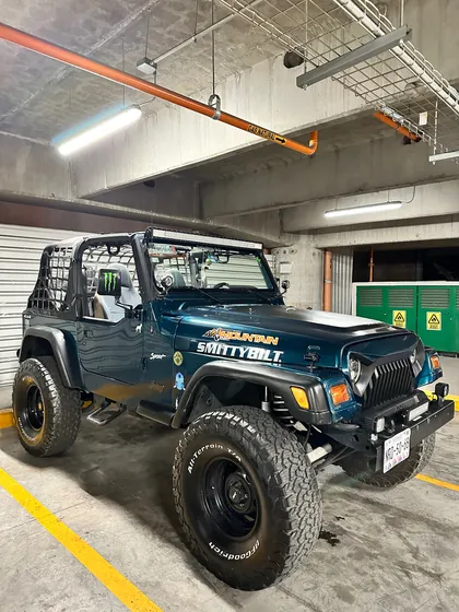Jeep Wrangler 4.0 X Techo Lona 4x4 At