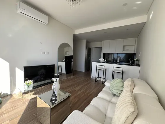 Venta 2 Amb Al Frente. A Estrenar. Pura Luz, Full Amenities.