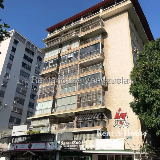 ¡exclusiva Oportunidad En Los Palos Grandes! Apto. En Venta Cod. 26-20690 Carlos López