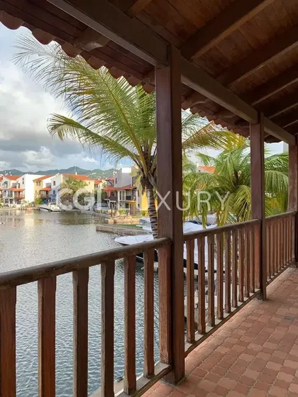 Cgi + Lecheria Ofrece En Venta Amplia Y Acogedora Casa En Pueblo Viejo