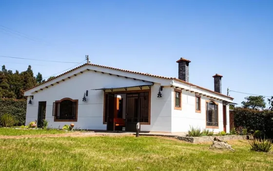 Casa Finca En Cogua Con Potrero Y Quebrada