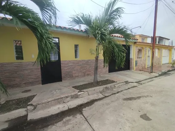 Casa En Venta Ciudad Alianza Sector Aguasal (mer)