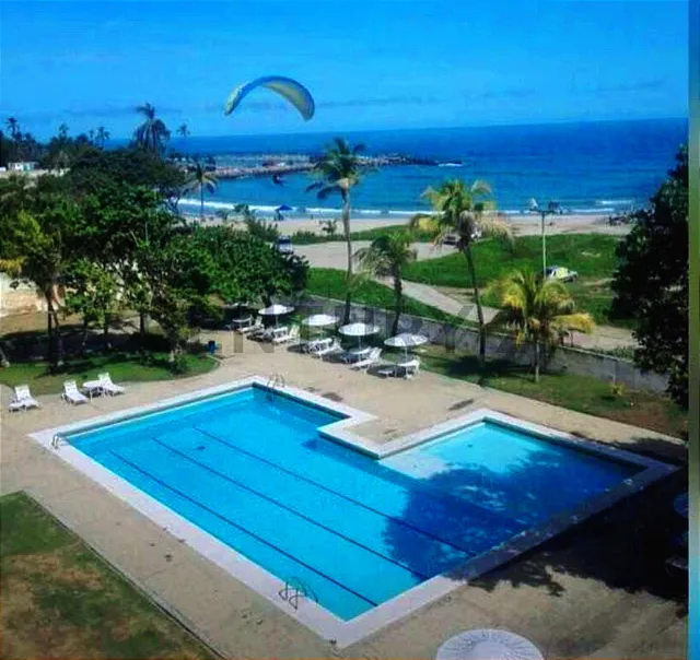 La Guaira Caraballeda Apartamento Con Salida A La Playa 