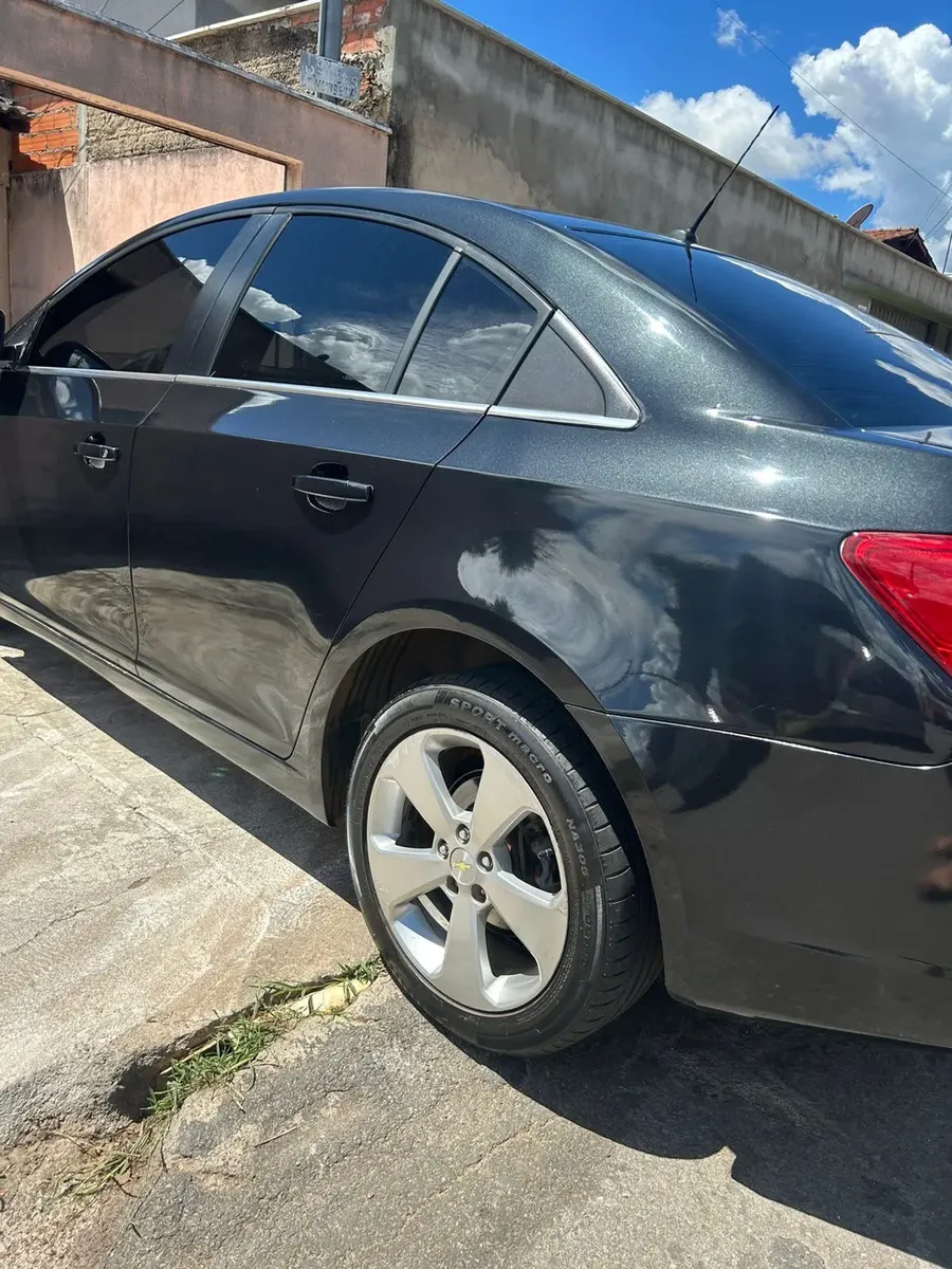 Chevrolet Cruze Sedan 2013 1.8 Lt Ecotec 6 4p — foto 4