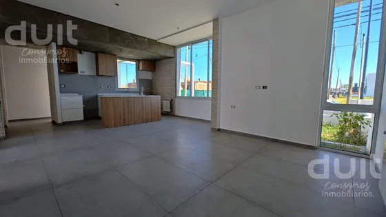 Casa Lista Para Vivir De Tres Dor, Una Sola Planta En Rincones De Manantiales.