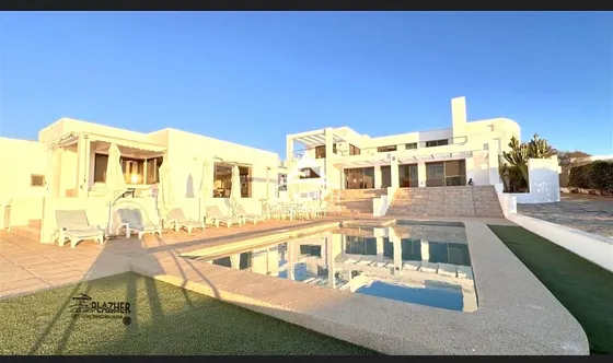 Oferta | Casa En Primera Línea Playa Guanaqueros (6d/6b)