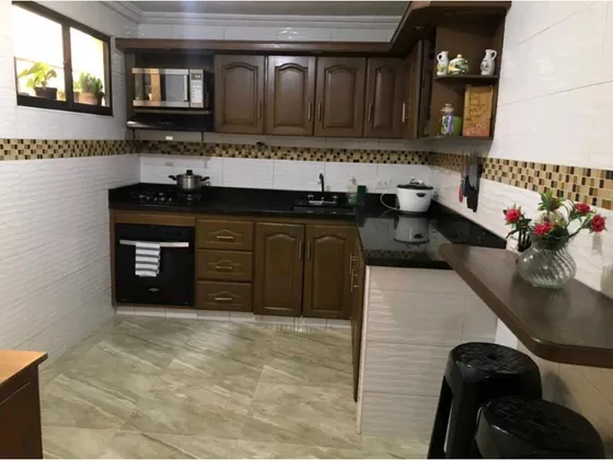 Casa En Venta Sector Calasanz Parte Baja, Medellin (c.v)