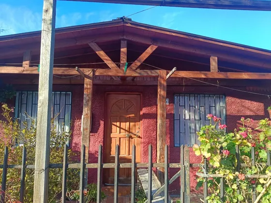 Casa En Venta De 4 Dorm. En Rancagua