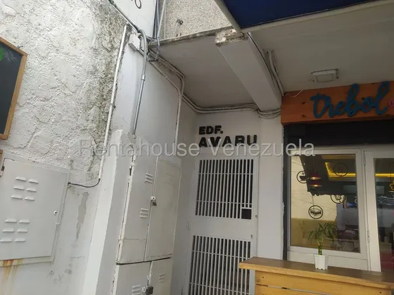 Venta En Zona Este Amplia Y Cómoda Oficina Consultorio Barquisimeto,lara Rc
