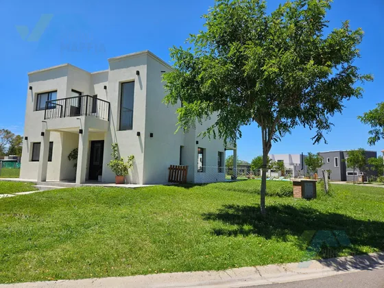 Casa 5 Ambientes - Venta  Barrio Cerrado San Pablo - Pilar
