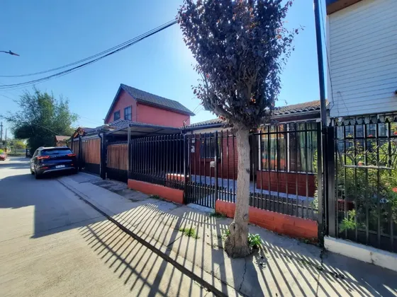 Barros Arana / Marta Ossa Ruiz / 3d+1b+estacionamiento