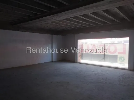 Oficina En Venta En Buenaventura Guatire Cda 25-21475 Yf
