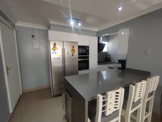 Apartamento En San Diego, Resd Monteserino 12    Codigo: Ata-1661  Tp  