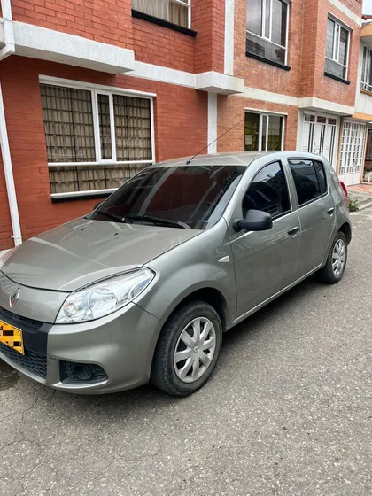Renault Sandero 1.6 Authentique