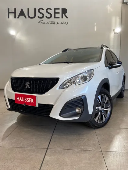 Peugeot 2008 1.6 Feline 5p