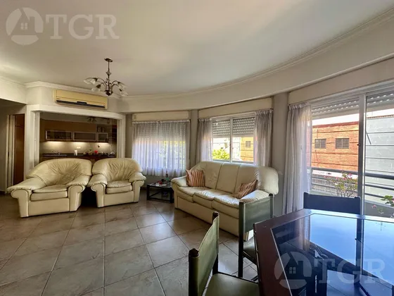 Venta Dpto 4 Ambientes Con Sum, Gimnasio Y Cochera Cubierta En Caseros | Apto Crédito |