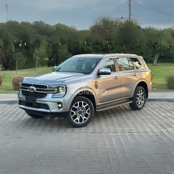 Ford Everest 2.3 Gtdi Titanium 4x4 At