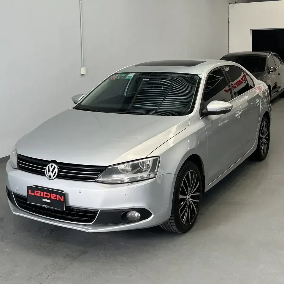 Volkswagen Vento 2.0 Sportline Tsi 200cv Dsg