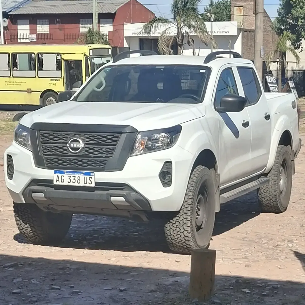 Nissan Frontier 2.3T S 4x4 MT L22
