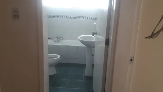 Aarriendo Departamento Pa En Quito - El Bosque - Av. Zamora,  108mts  Precio: 360usd