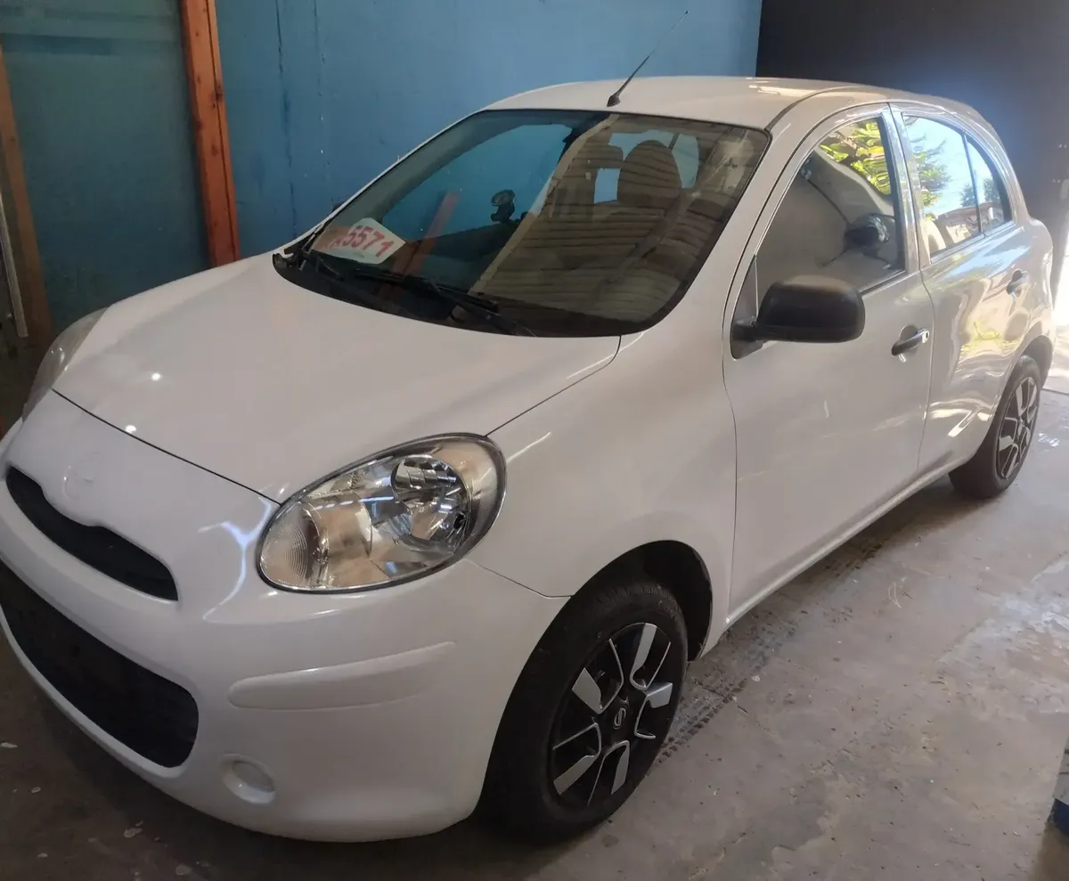 Nissan March 1.6 Active 107cv May14