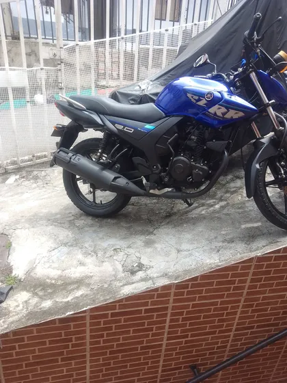 Moto Yamaha Szr Melita Con Todo Al Dia